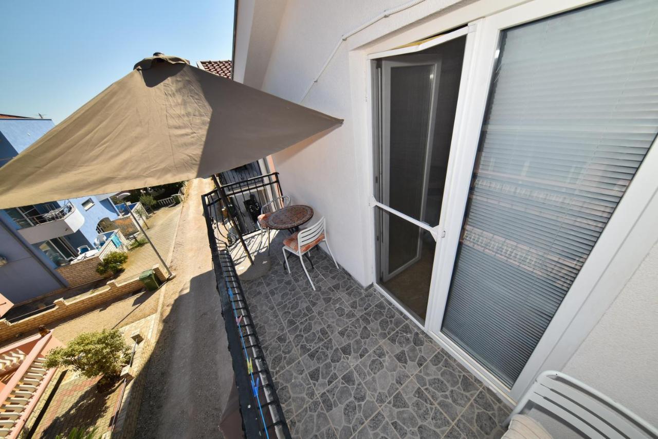 זאטון Apartments Zrakic מראה חיצוני תמונה