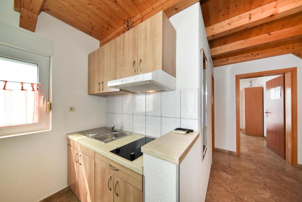 זאטון Apartments Zrakic מראה חיצוני תמונה