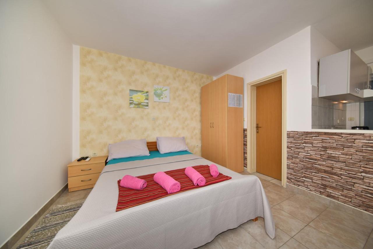 זאטון Apartments Zrakic מראה חיצוני תמונה
